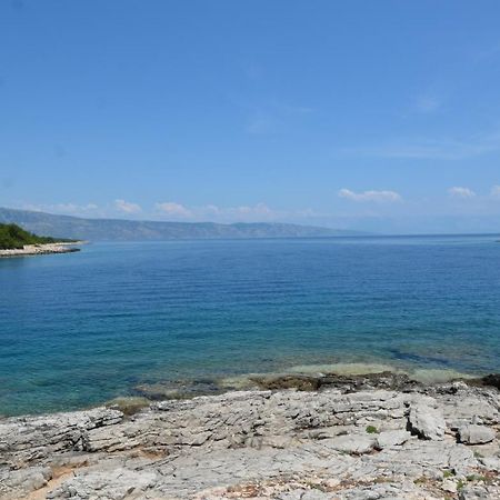 Apartmani Cesarec Basina 외부 사진