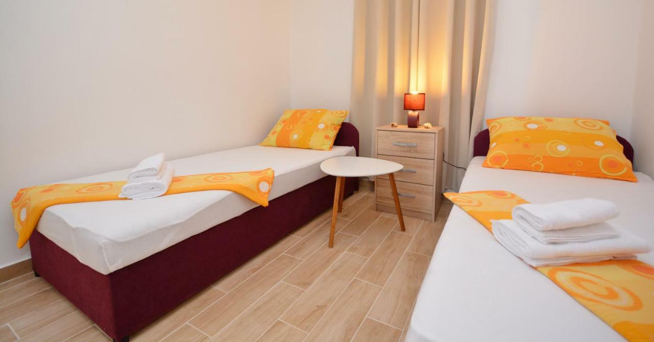 Apartmani Cesarec Basina 외부 사진