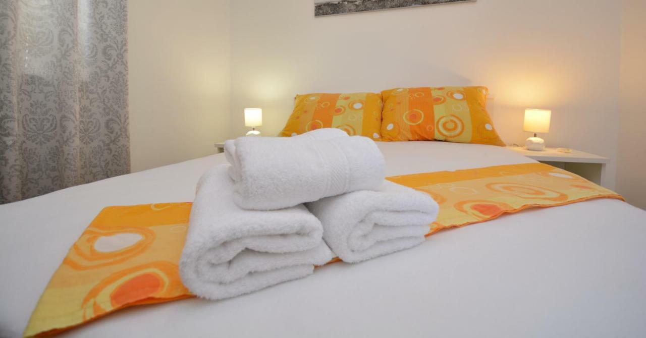 Apartmani Cesarec Basina 외부 사진